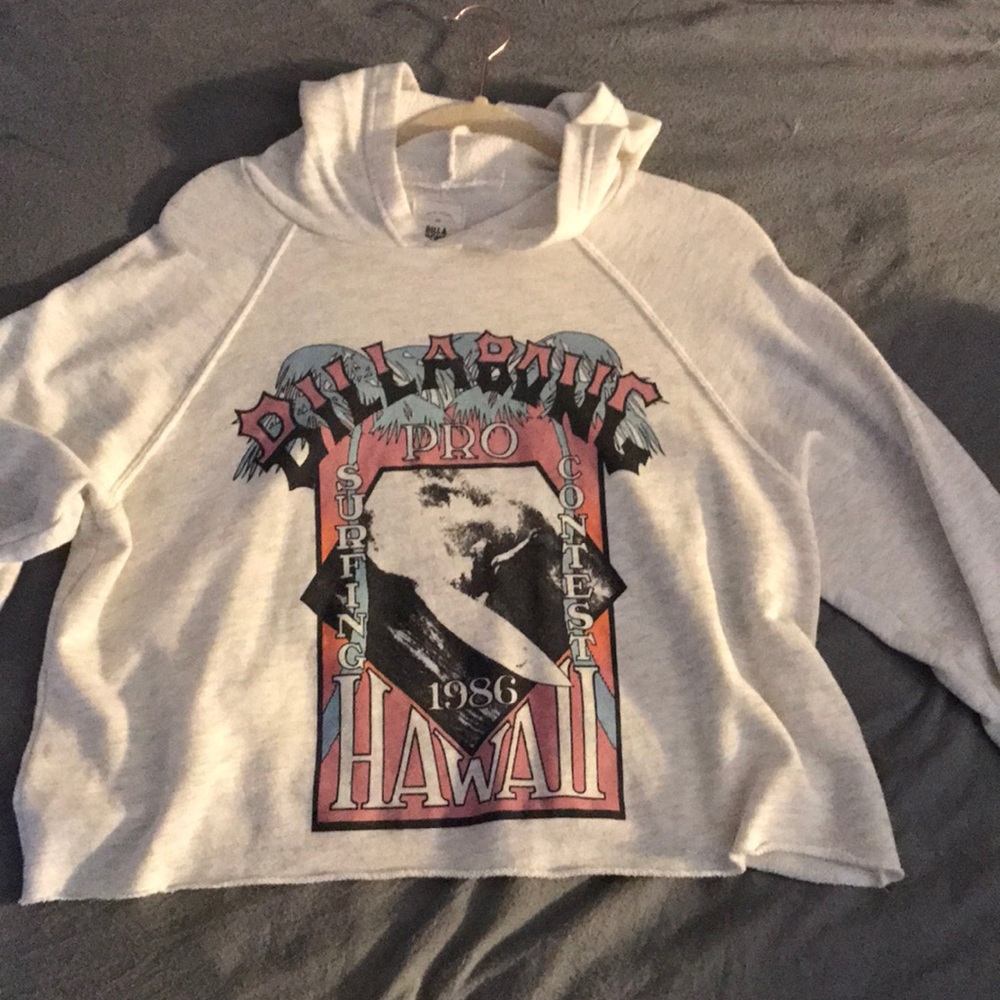 Billabong long sleeved cropped hoodie